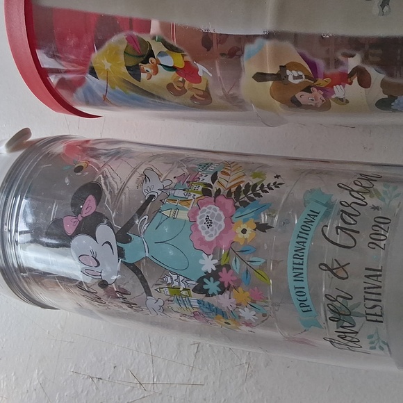 Disney Tumbler Set with Characters - Picture 3 of 4